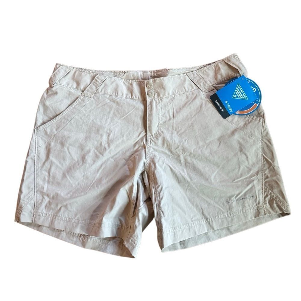 NWT Columbia PFG Women's Omni Wick Khaki Shorts Size Large
